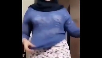 This Is Somali Beauty Yanior Genneler.